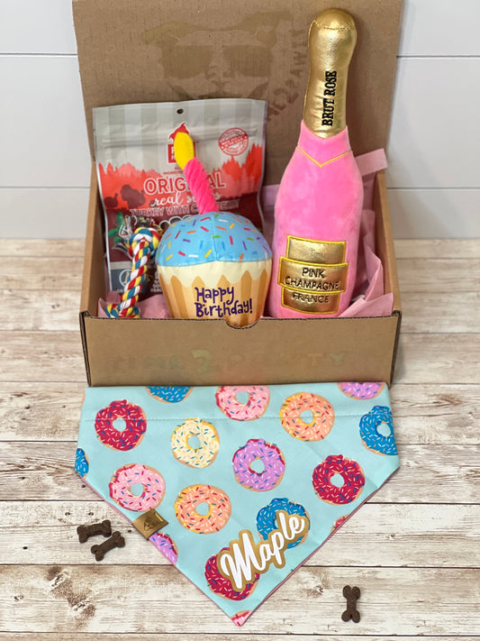 So Fetch Mini Happy Birthday Gift Box - Dog Gift Basket - Gift for Dogs »  Pampered Paw Gifts
